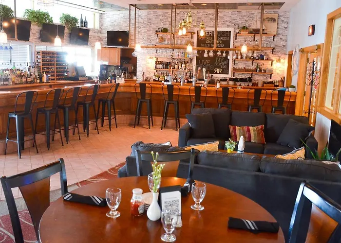 Riveredge Resort Hotel