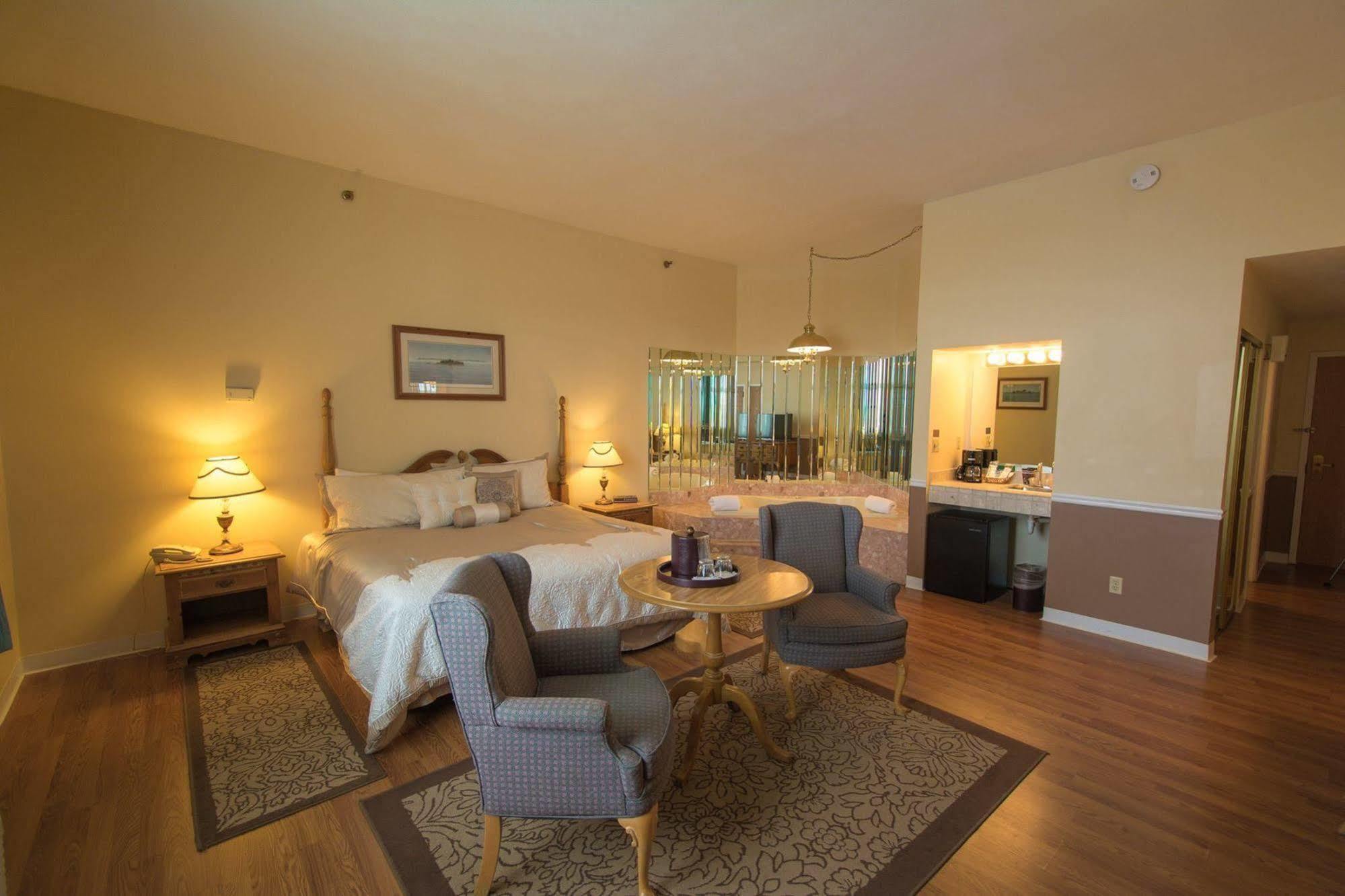 Riveredge Resort